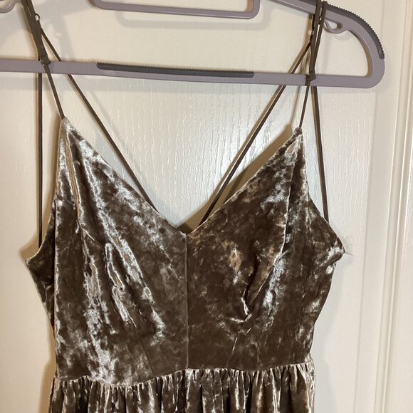 Silence + Noise Women's Brown Metallic Crushed Velvet Size M Baby  Doll - Picture 2 of 10